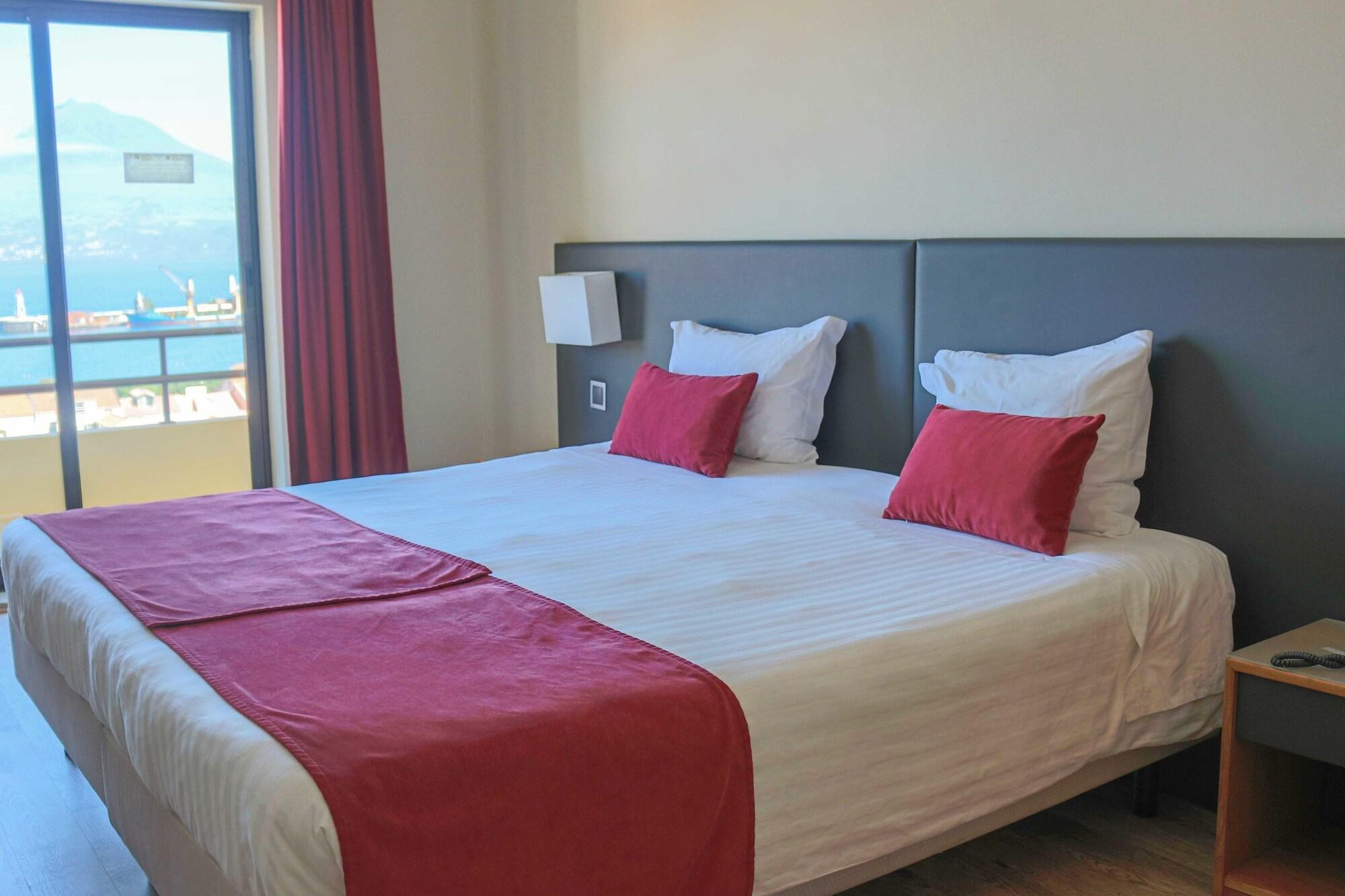 Hotel Horta Орта Екстериор снимка